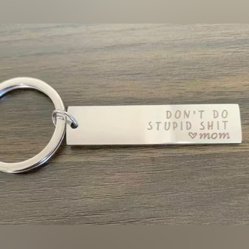 Don’t do stupid 💩 keychain